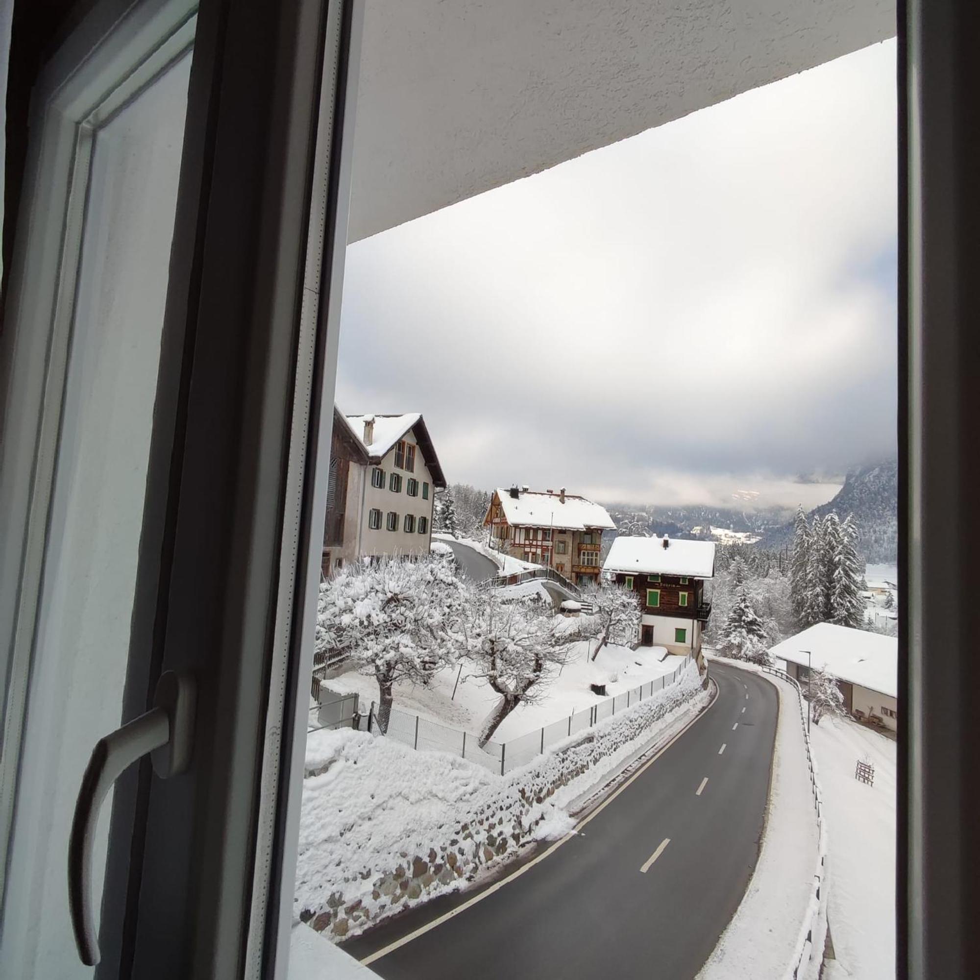 Ferienwohnung Haus Albula Alvaneu Exterior foto